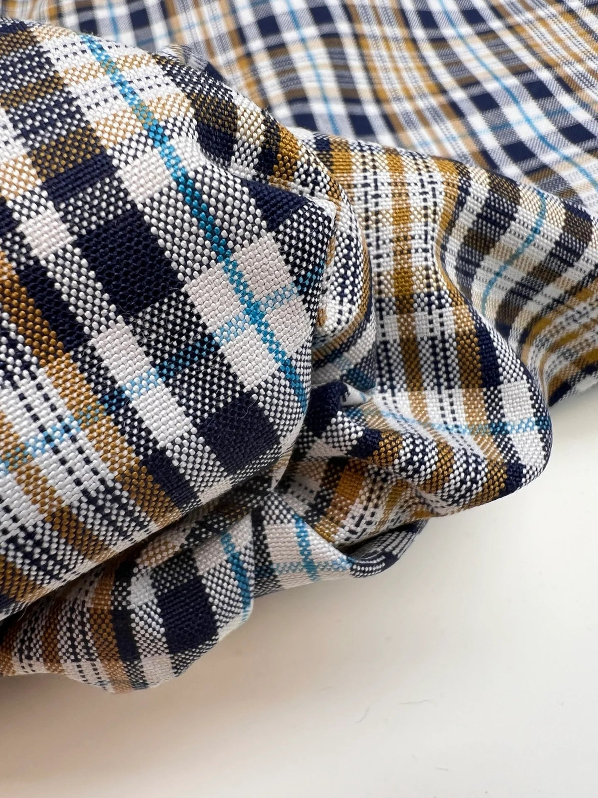Image of checked cotton and viscose fabric with elastane in multicolor pattern – Italy – available online at Šarlotes audumi