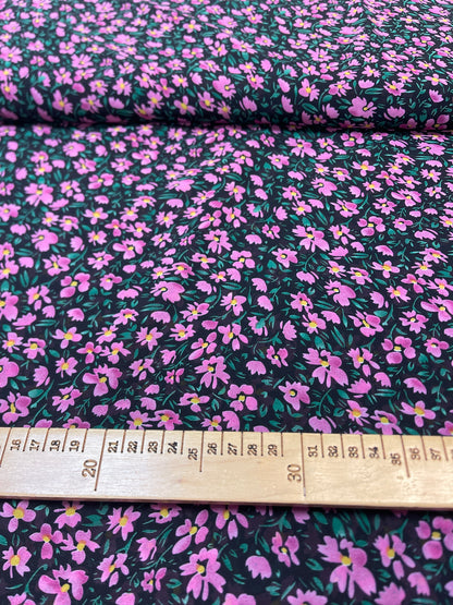 Chiffon - pink flowers | 150 cm | 65 g/m²