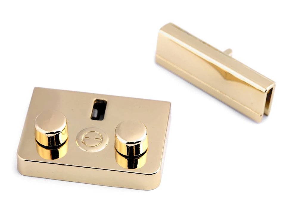 Image avec fermoir finlandais (lock) 32x46 mm – disponible chez Šarlotes audumi