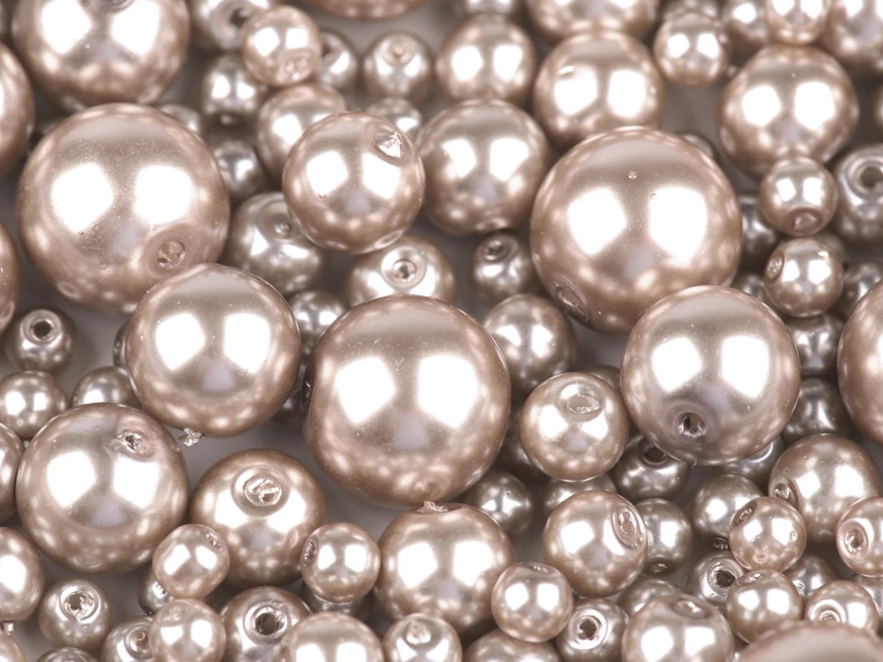Perles de verre, Ø4–12 mm, différentes tailles, 50 g - coloris assortis