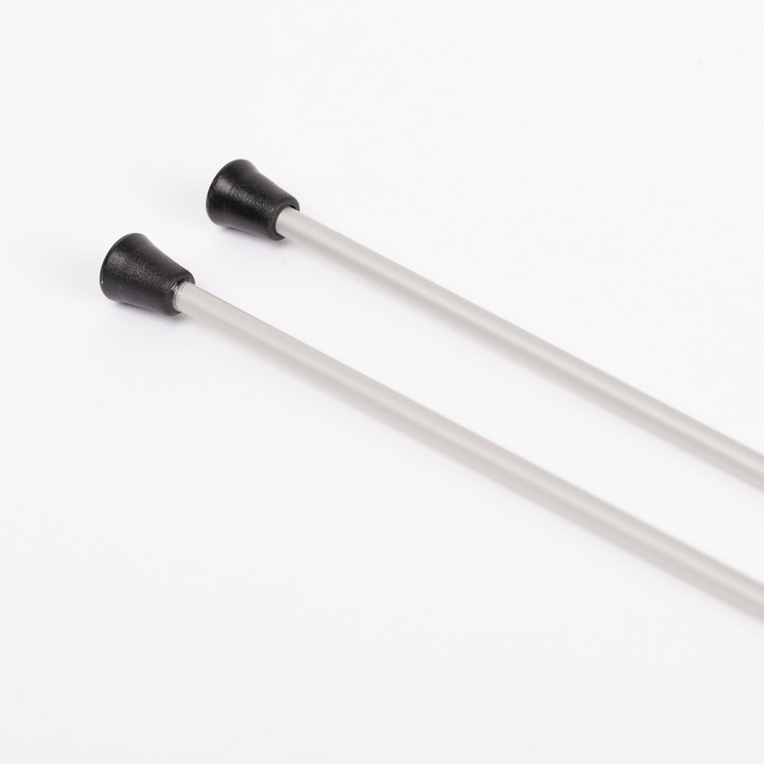Attēls ar Taisnās adāmadatas DROPS alumīnija |35 cm izmēri2.00 - 5 mm – pieejams Šarlotes audumi