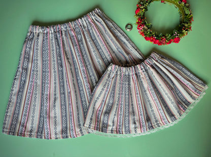 Tissu à motif traditionnel - tons clairs 200 g/m²