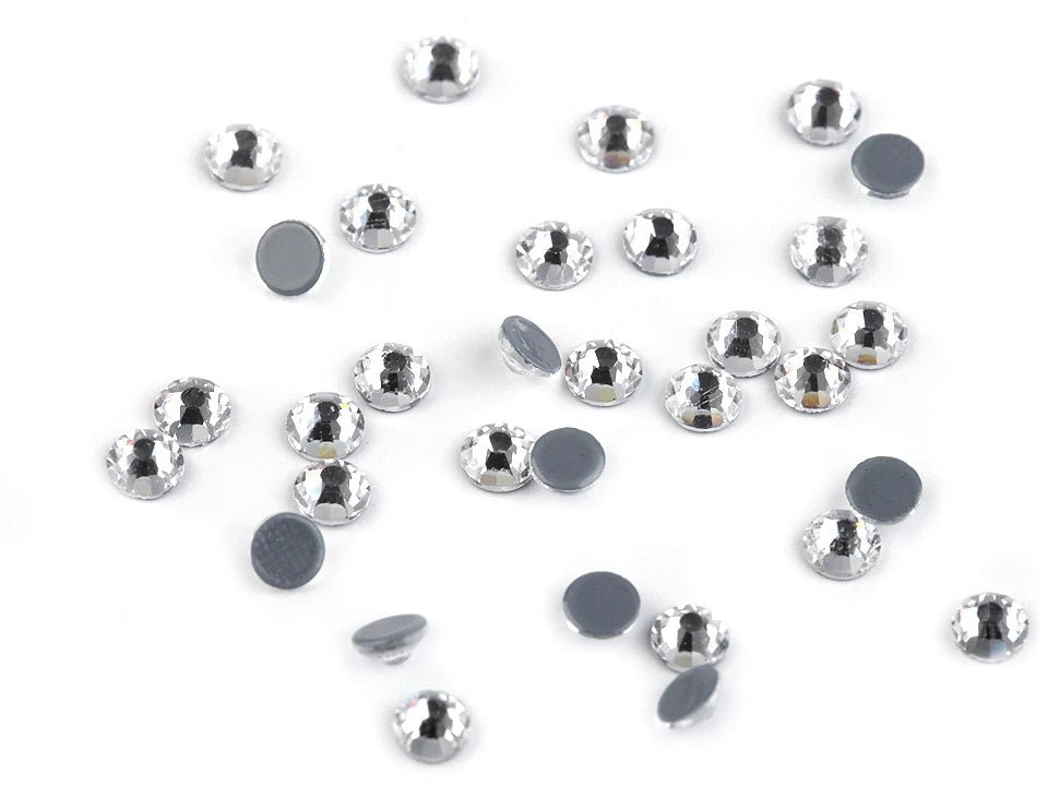 Attēls ar Termo līmējamie kristāli (hotfix),4 mm 2 g – pieejams Šarlotes audumi