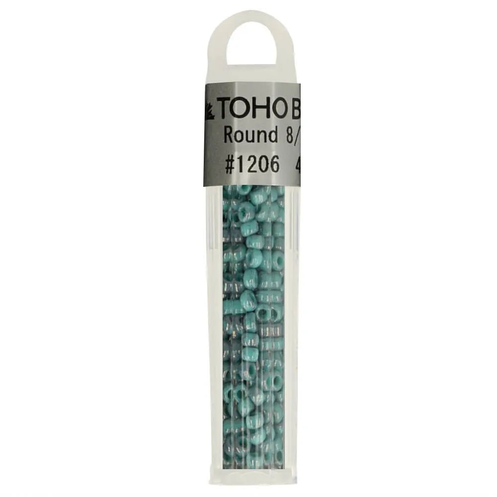 Image avec perles rondes en verre TOHO de haute qualité 8/0 – 4 g | nuances assorties – disponible chez Šarlotes audumi