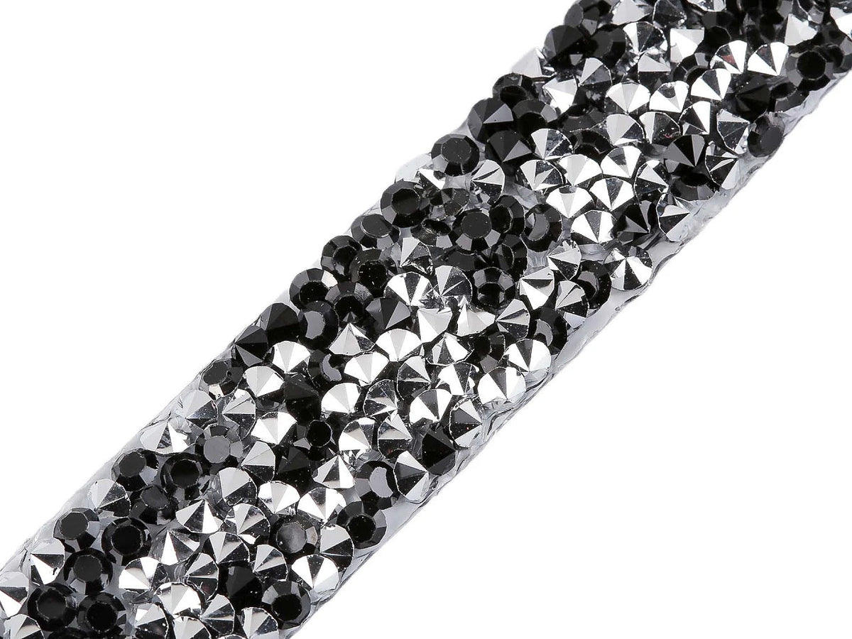 Image with iron-on ribbon with crystals, 15 mm – decorative ribbon for clothing – available online at Šarlotes audumi