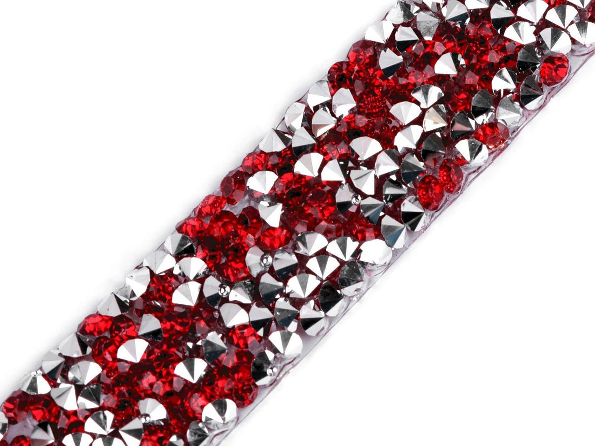 Image with iron-on ribbon with crystals, 15 mm – decorative ribbon for clothing – available online at Šarlotes audumi