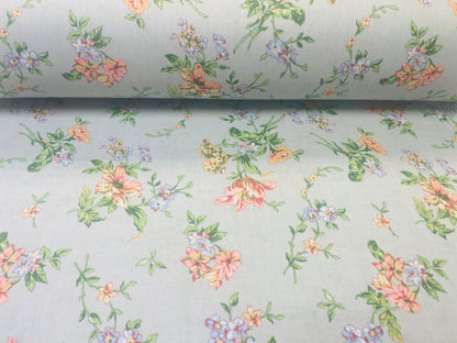 100% cotton fabric - flowers and light gray 130 g/m²